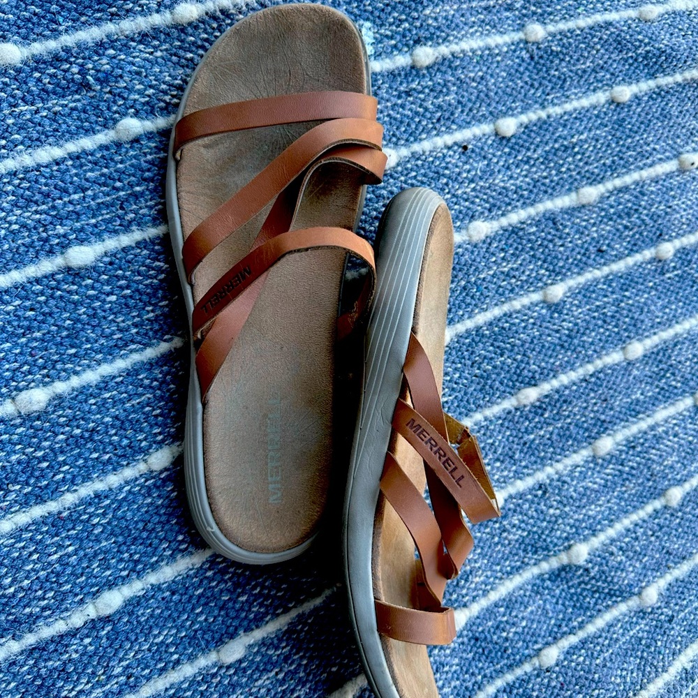 Used Merrell Sandal